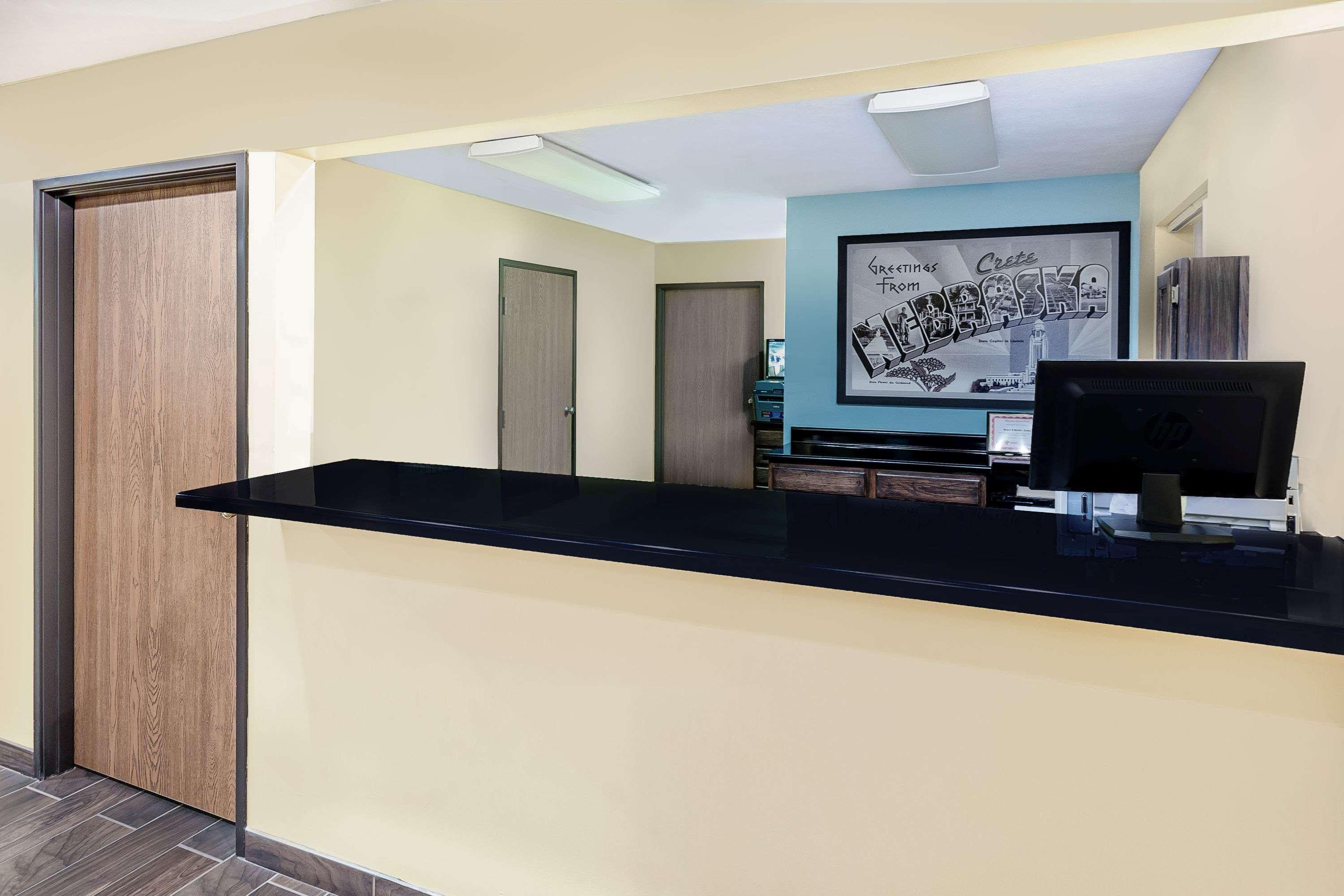 Motel Super 8 By Wyndham Crete Exterior foto